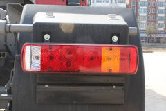 大运 336马力 6X4 牵引车(高顶)(CGC4250PB32WPD3B)