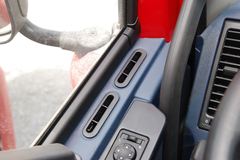 解放 J6P重卡 330马力 8X4 8米自卸车(CA3310P66K2L6T4E)