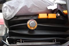 陕汽 德龙F3000重卡 290马力 6X4 5.6米自卸车(SX3255DN3841)