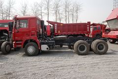 陕汽 德龙F3000重卡 290马力 6X4 5.6米自卸车(SX3255DN3841)