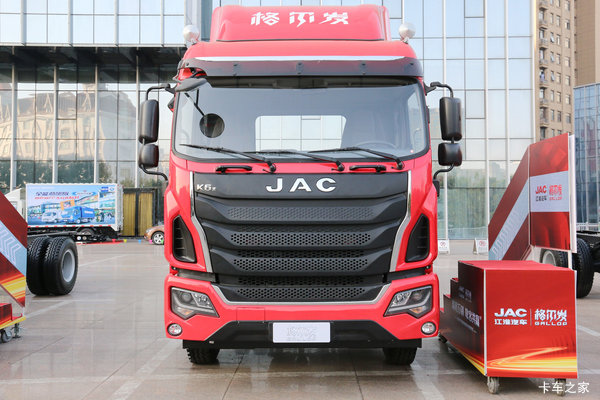 江淮 格尔发K6L中卡 轻量化版 220马力 4X2 9.61米厢式载货车