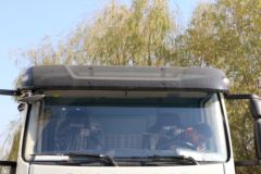 依维柯 Eurocargo系列重卡 251马力 单排载货车底盘(ML120E25)