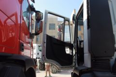 依维柯 Eurocargo系列重卡 251马力 单排载货车底盘(ML120E25)