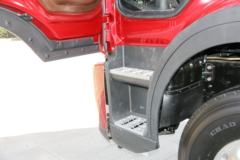 江淮 格尔发K5W重卡 240马力 4X2 9.6米厢式载货车(HFC1181P1K3A71S2V)