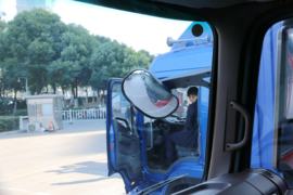 格尔发K5&nbsp;自卸车驾驶室                                               图片