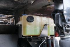 联合卡车 E420重卡 420马力 6X4牵引车(QCC4252D654M)