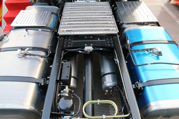 ���� �������A5W�ؿ� 550���� 6X4ǣ����(HFC4251P12K7E39S3S)ͼƬ