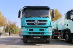 中国重汽 斯太尔D7B重卡 340马力 8X4 5.6米自卸车