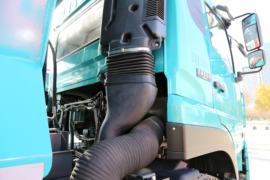 斯太尔D7B&nbsp;自卸车底盘                                                图片