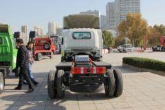 凯马 凯捷 4.5T 4.2米单排纯电动轻卡底盘(KMC1042EV33D)76.8kWh