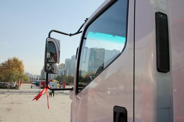 ���� ����M3 110���� 4.2�׵��������Ῠ(KMC1042A33D5)ͼƬ