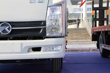 ���� ����M3 110���� 4.2�׵��������Ῠ(KMC1042A33D5)ͼƬ