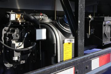 ���� ����M3 110���� 4.2�׵��������Ῠ(KMC1042A33D5)ͼƬ