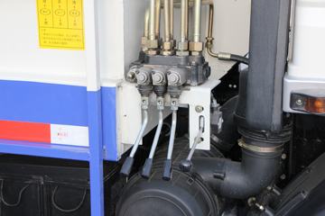 ʱ�� ��˳III 4X2 116���� ��װжʽ������(SSF5081ZZZJ64)ͼƬ