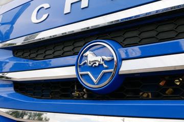 �Ĵ��ִ� ��Խ 140���� 4X2 3.9����ж��(CNJ3040ZPB33V)ͼƬ