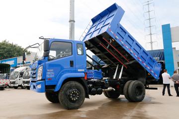 �Ĵ��ִ� ��Խ 140���� 4X2 3.9����ж��(CNJ3040ZPB33V)ͼƬ