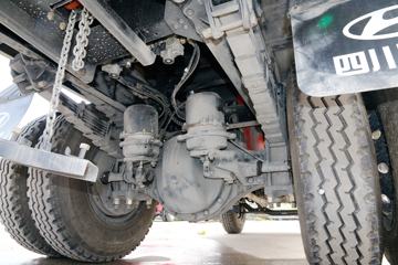 �Ĵ��ִ� ��Խ 140���� 4X2 3.9����ж��(CNJ3040ZPB33V)ͼƬ