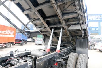 �Ĵ��ִ� ��Խ 140���� 4X2 3.9����ж��(CNJ3040ZPB33V)ͼƬ