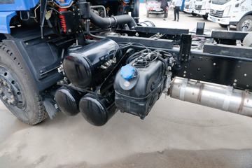 �Ĵ��ִ� ��Խ 140���� 4X2 3.9����ж��(CNJ3040ZPB33V)ͼƬ