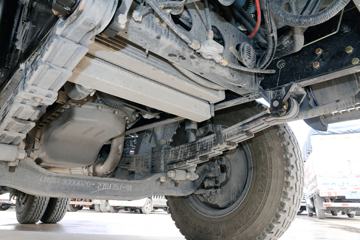 �Ĵ��ִ� ��Խ 140���� 4X2 3.9����ж��(CNJ3040ZPB33V)ͼƬ