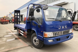 江淮骏铃底盘&nbsp;平板运输车外观图片