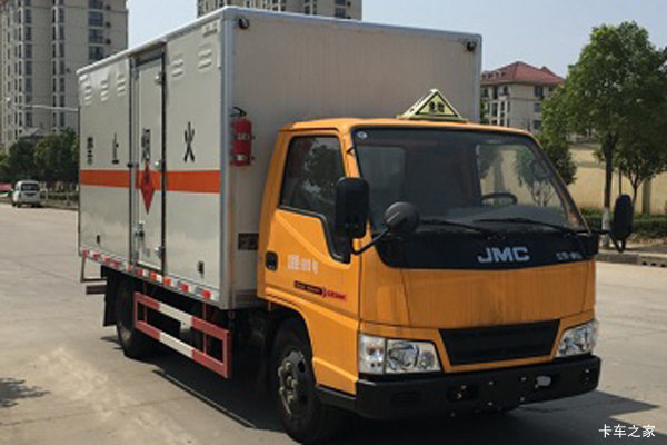 江铃 顺达窄体 116马力 4X2 4.2米易燃气体厢式运输车(江特牌)