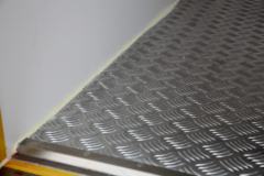 长安跨越 新豹MINI 1.2L 88马力 2.53米冷藏车(SC5021XLCGND52)