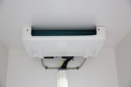 新豹MINI&nbsp;冷藏车上装图片