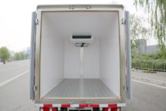 长安跨越 新豹MINI 1.2L 88马力 2.53米冷藏车(SC5021XLCGND52)