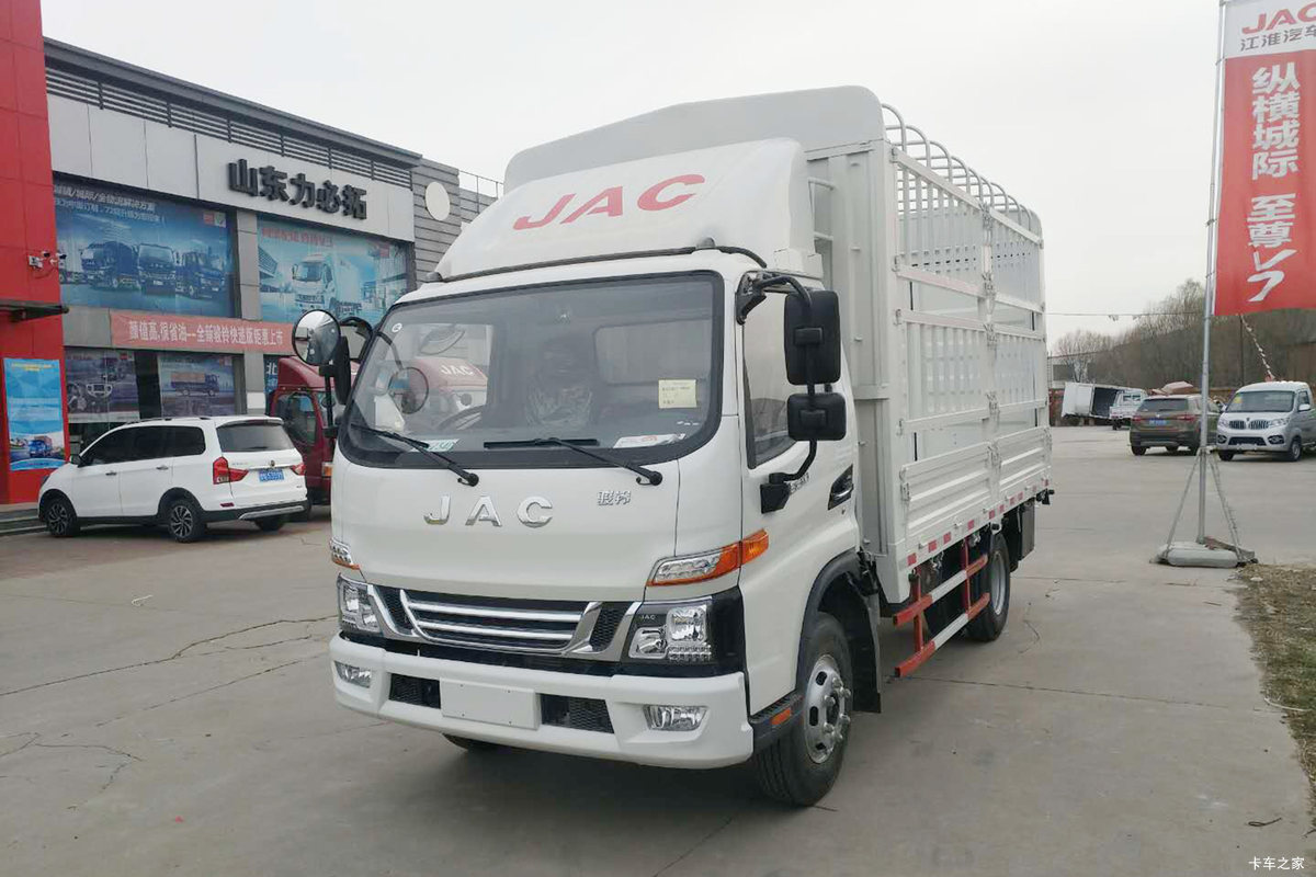 江淮 骏铃V6 156马力 4.18米单排仓栅式轻卡