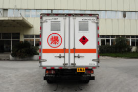 五十铃100P 爆破器材运输车外观图片