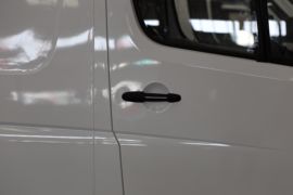 物流车&nbsp;电动封闭厢货外观图片