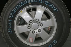 物流车&nbsp;电动封闭厢货底盘图片