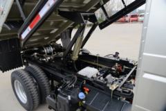 时风 风菱 82马力 4X2 2.595米自卸车(速比5.125)