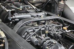 陕汽商用车 轩德X3重卡 270马力 6X2 9.8米厢式载货车底盘(SX5260XXYMP5549) 陕汽商用车 轩德X3重卡 270马力 6X2 9.8米厢式载货车底盘(SX5260XXYMP5549)