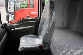 轩德X3&nbsp;载货车驾驶室                                               图片