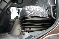 陕汽商用车 轩德X6中卡 240马力 6X2 7.8米栏板载货车底盘(SX1255GP5)