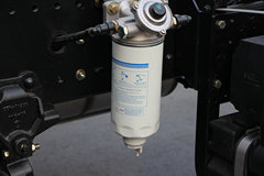 陕汽商用车 轩德X6中卡 240马力 6X2 7.8米栏板载货车底盘(SX1255GP5)