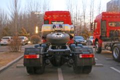 北奔 V3MT重卡 380马力 6X4 LNG牵引车(ND4250B38J7Z00)
