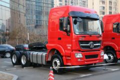 北奔 V3MT重卡 430马力 6X4危险品牵引车(ND4250BD5J7Z07)