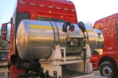 北奔 V3MT重卡 380马力 6X4 LNG牵引车(ND4250B38J7Z00)