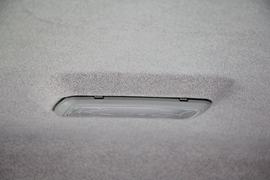 轩德X3&nbsp;自卸车驾驶室                                               图片