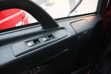 �������ó� ����X6 180���� 4X2�ػ�������ͼƬ