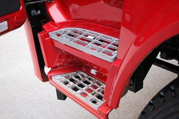 �������ó� ����X6 180���� 4X2�ػ�������ͼƬ