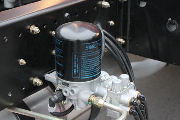 �������ó� ����X6 180���� 4X2�ػ�������ͼƬ