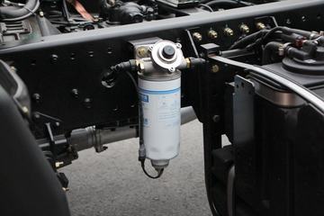 �������ó� ����X6 180���� 4X2�ػ�������ͼƬ