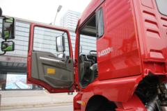 陕汽商用车 轩德X3 轻量化版 440马力 6X4牵引车(SX4250X3L)