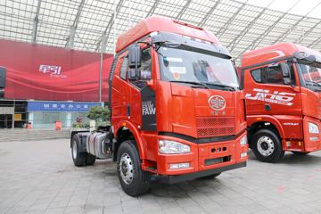 一汽解放 J6M重卡 350马力 4X2牵引车(CA4180P63K2AE5)