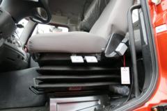 一汽解放 J6M重卡 350马力 4X2牵引车(CA4180P63K2AE5)