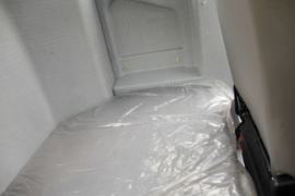 一汽解放底盘&nbsp;混凝土搅拌车驾驶室                                               图片